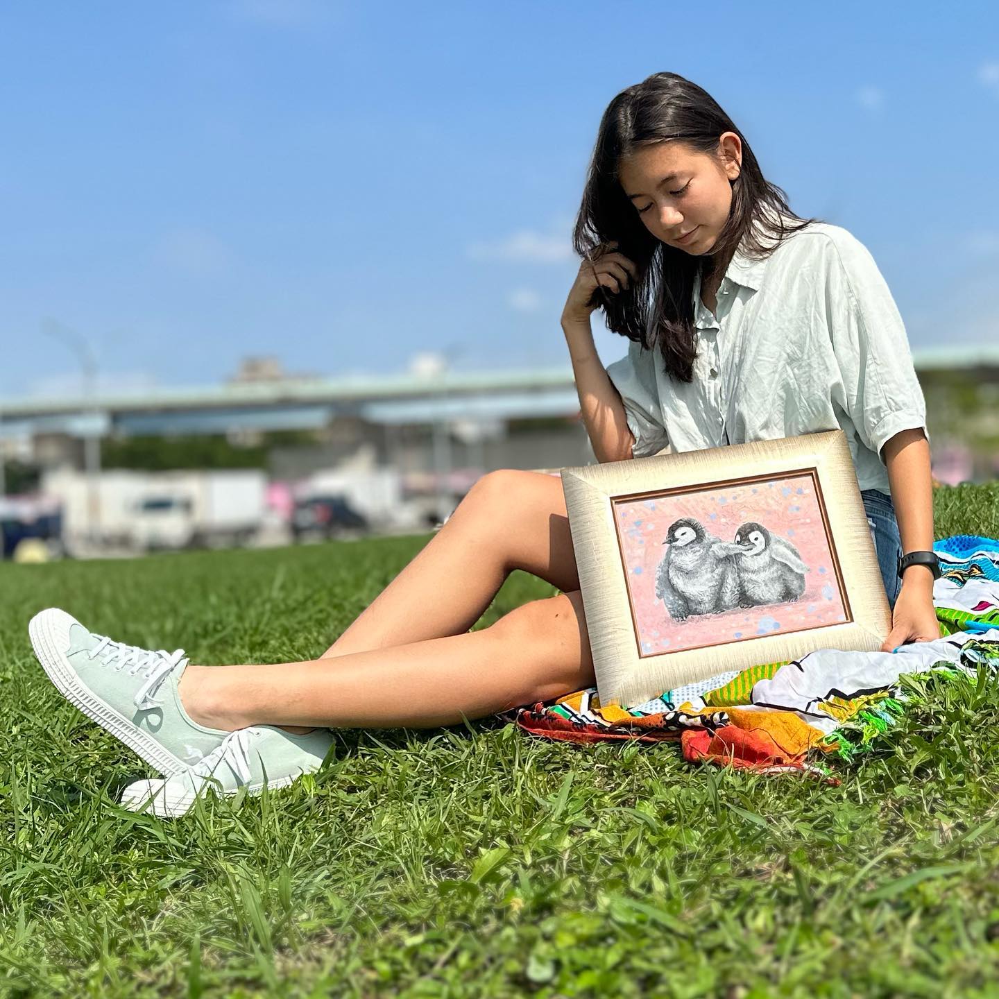 從取得參加國際比賽資格後，下一個任務就是籌措足夠的資金以支付旅行費用。這是我創作的眾多油畫之一。有興趣話，歡迎詢問喔😊 